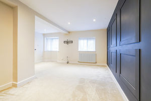 Photo 16- click for photo gallery